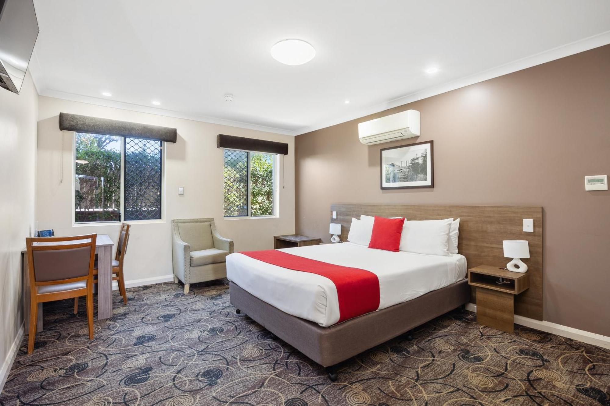 Quality Hotel Bayswater Perth Exterior photo